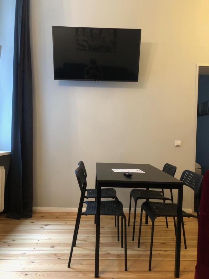 Wm- Touristik- Berlin Apartment Luaran gambar